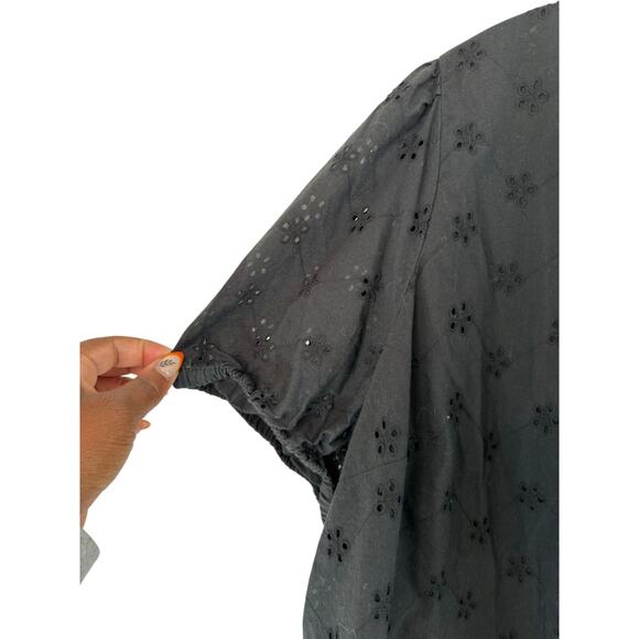 J.Crew Eyelet Button Front Shirt Black V-Neck Basic Short Sleeve Dressy Size XXL - Picture 6 of 12